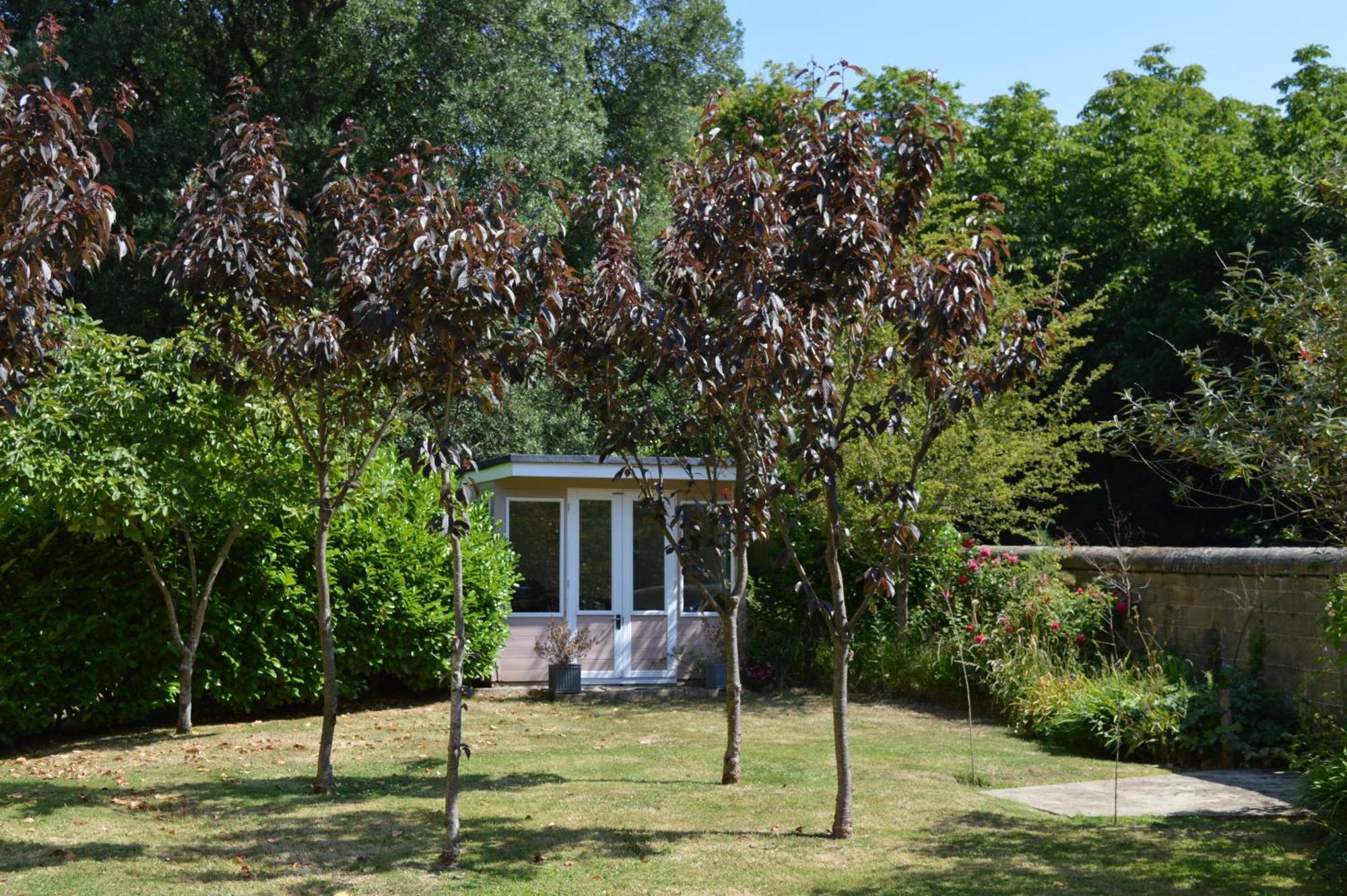 East Lodge Bolney Екстериор снимка